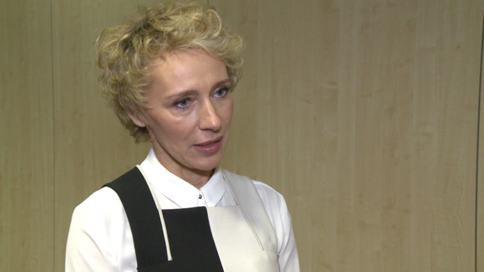 na zdjęciu znajduje się lek. Anna Senderska