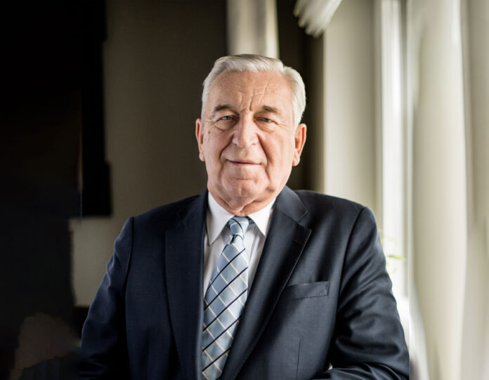 na zdjęciu znajduje się Jerzy Szaflik