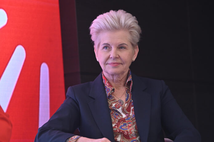 na zdjęciu znajduje się senator Beata Małecka-Libera