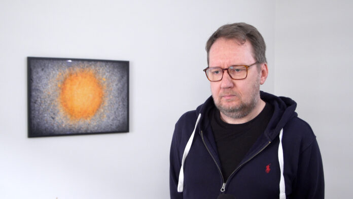 na zdjęciu znajduje się Piotr Goc, psycholog, Poradnia Psychologiczna Strefa Myśli