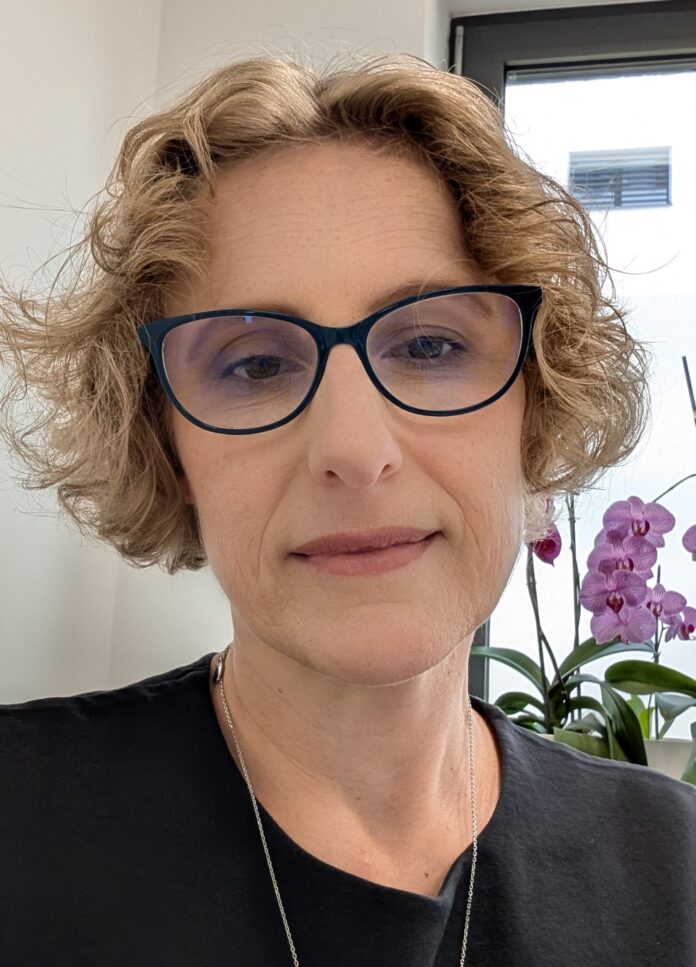 na zdjęciu znajduje się dr Joanna Zdziarska